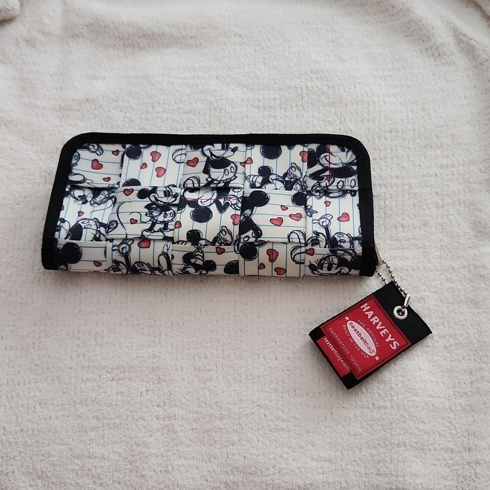 Harveys Seatbelt Bag Disney Mickey Minnie Mouse Notebook Sketch Classic Wallet